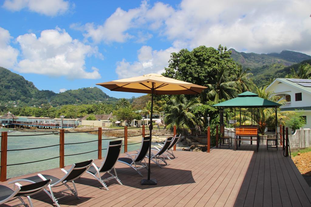Surfers Cove Apartments Bel Ombre Zewnętrze zdjęcie